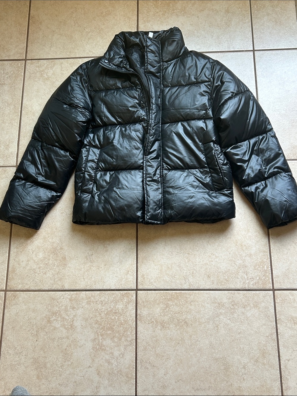 Fabletics Black Shine Essential Puffer Jacket Size Small
